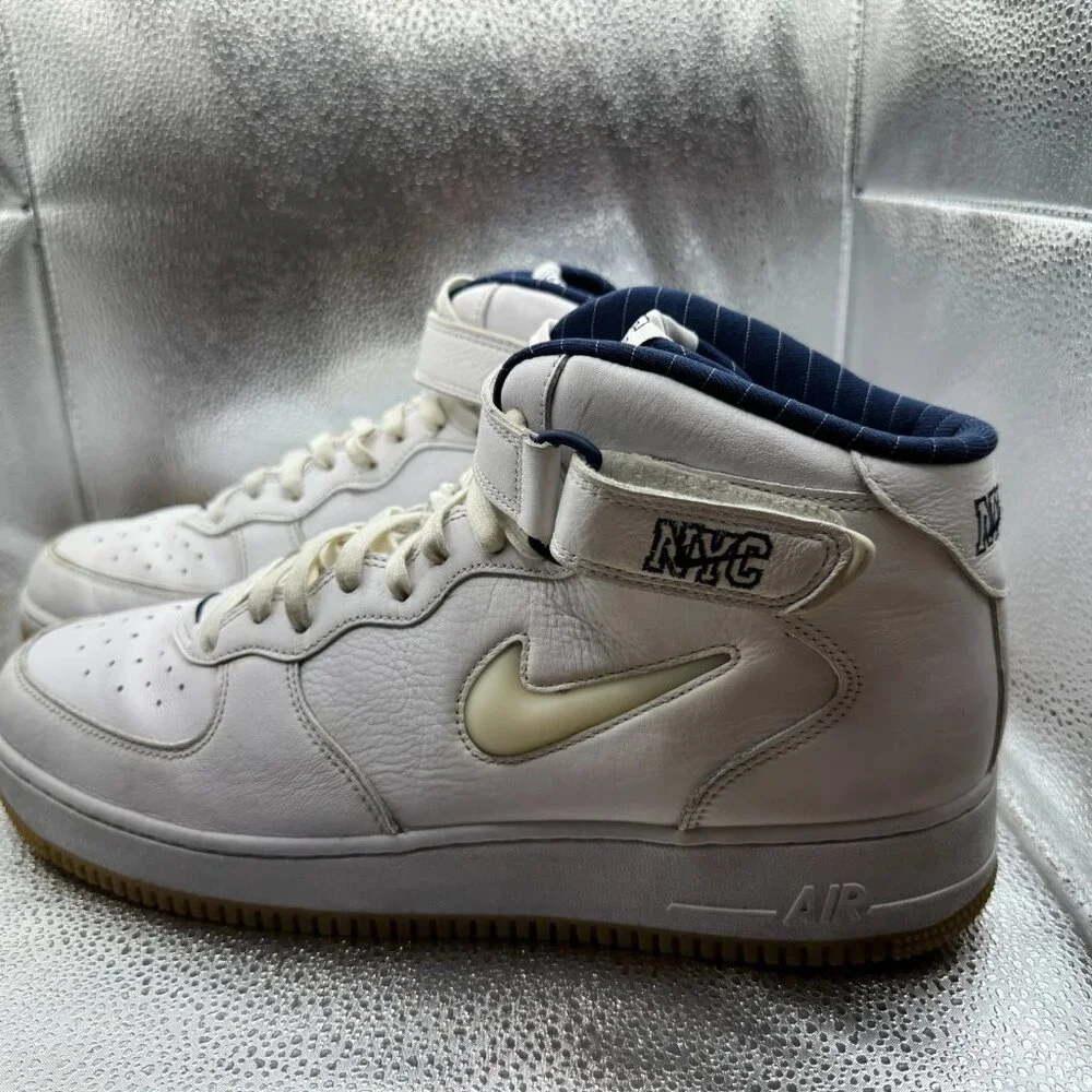 Size 13 Nike Air Force 1 Mid QS NYC Yankees‎ Mens White Sneaker Shoes DH5622-100